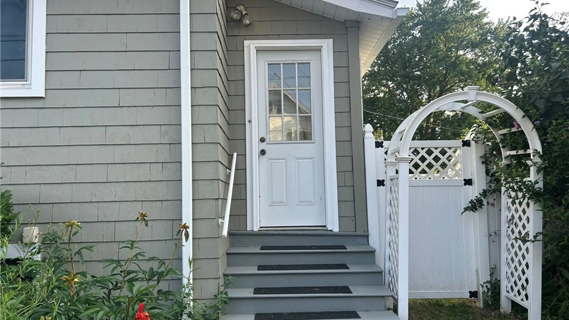Property at 1100 Kellogg Avenue, Utica, NY 13502 5