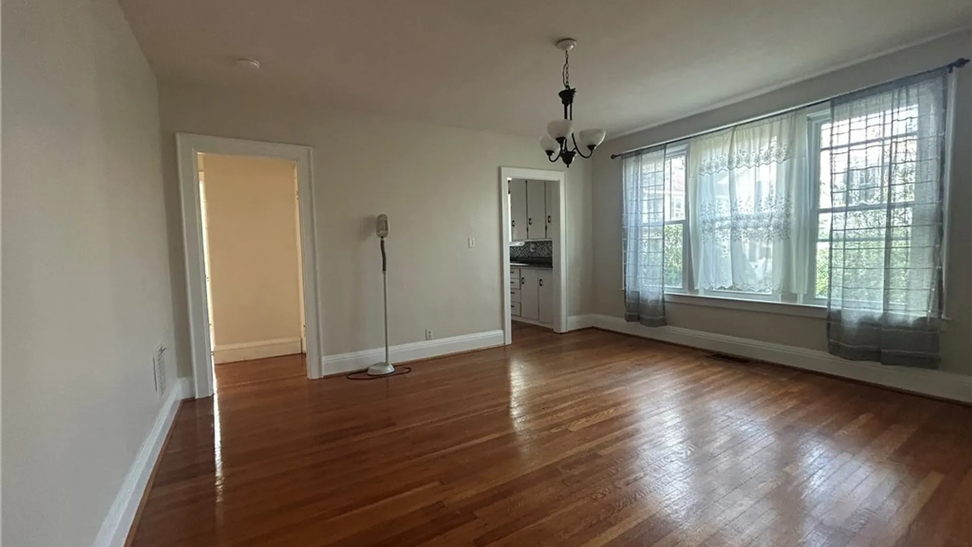 Property at 1100 Kellogg Avenue, Utica, NY 13502 10