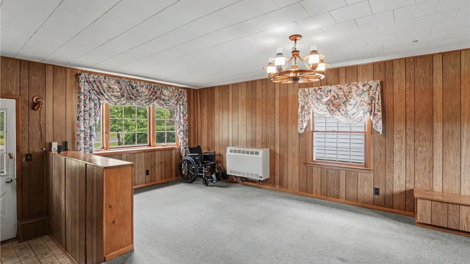 Property at 703 South Road, Elma, NY 14052 13