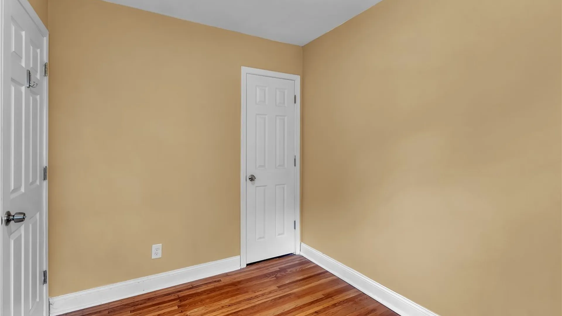 Property at 631 Kenmore Avenue, Tonawanda, NY 14223 40