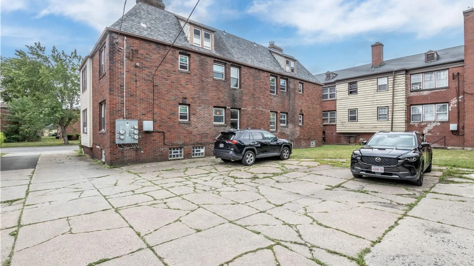 Property at 631 Kenmore Avenue, Tonawanda, NY 14223 5