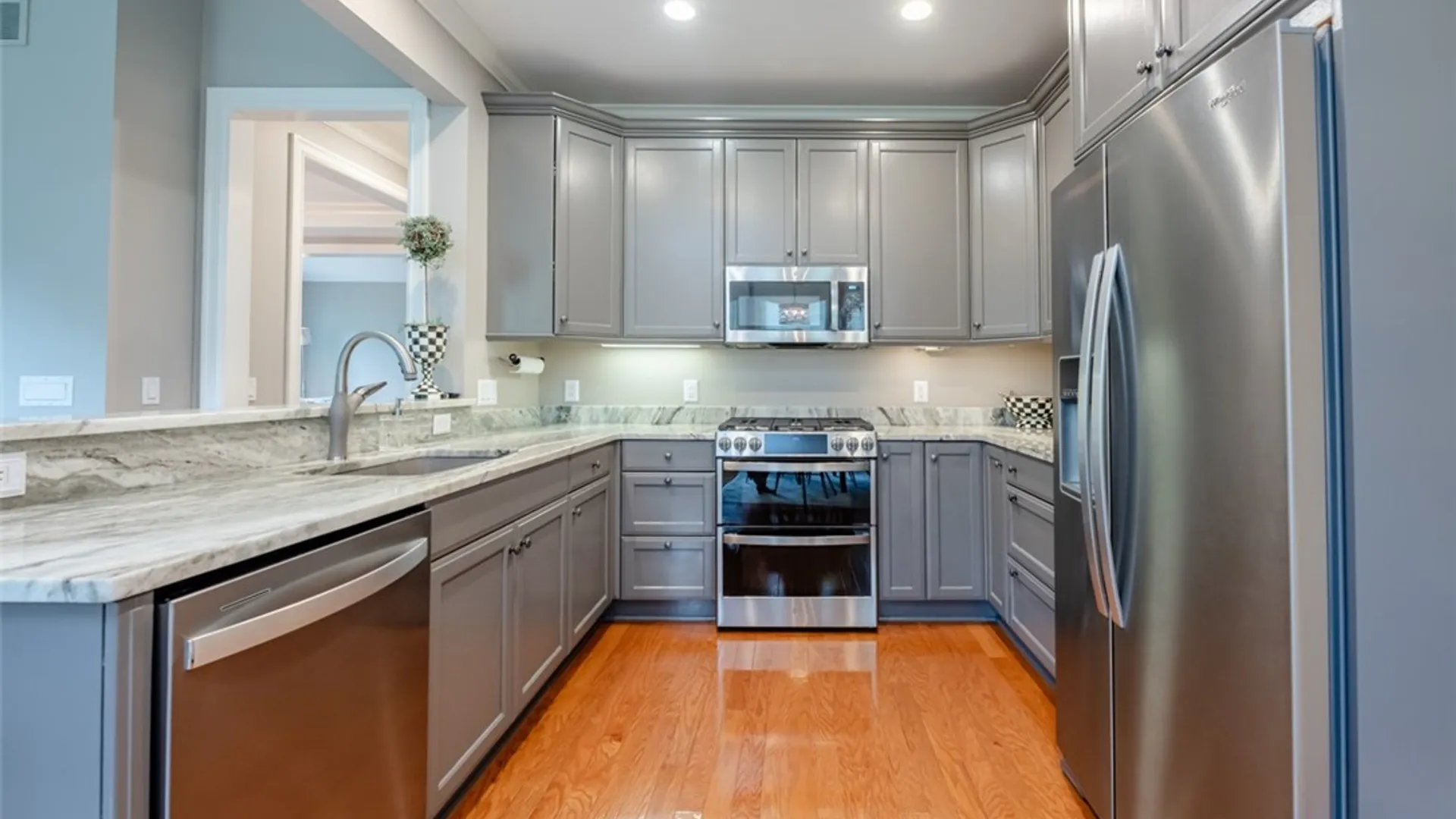 Property at 3 Callahan Court, Pittsford, NY 14534 23