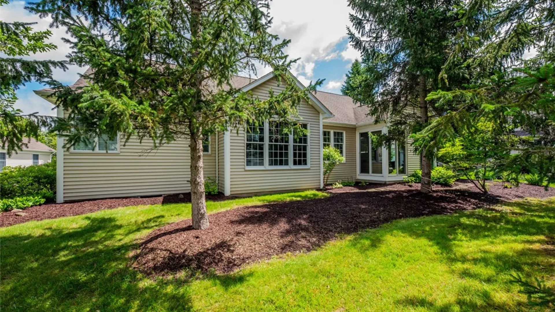 Property at 3 Callahan Court, Pittsford, NY 14534 47