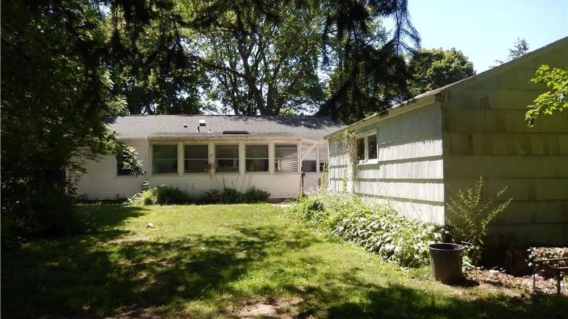 Property at 22 Henderson Place, Hamburg, NY 14075 22