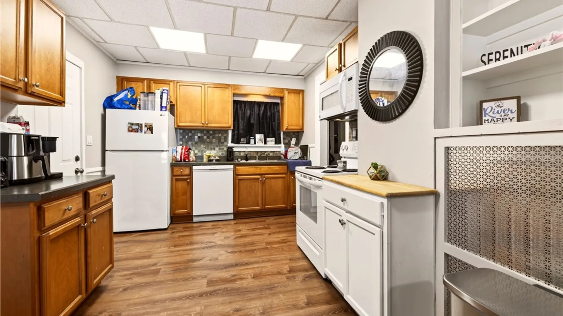 Property at 135 E Main St, Victor, NY 14564 3