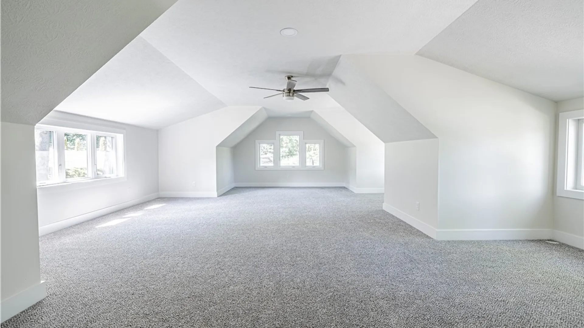 Property at 673 Seneca Road, Irondequoit, NY 14622 30