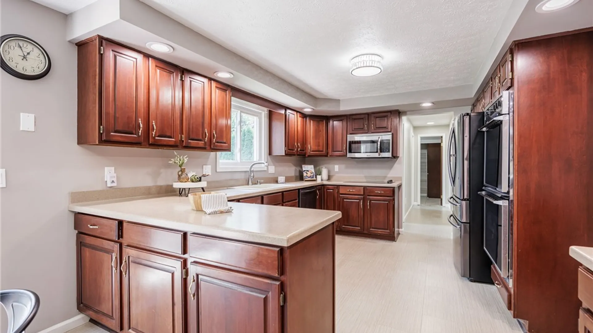 Property at 14 Silver Fox Circle, Greece, NY 14612 18