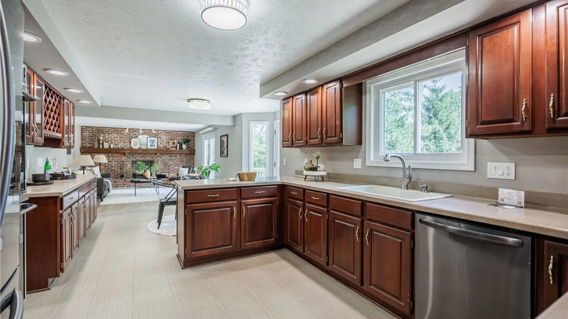 Property at 14 Silver Fox Circle, Greece, NY 14612 22