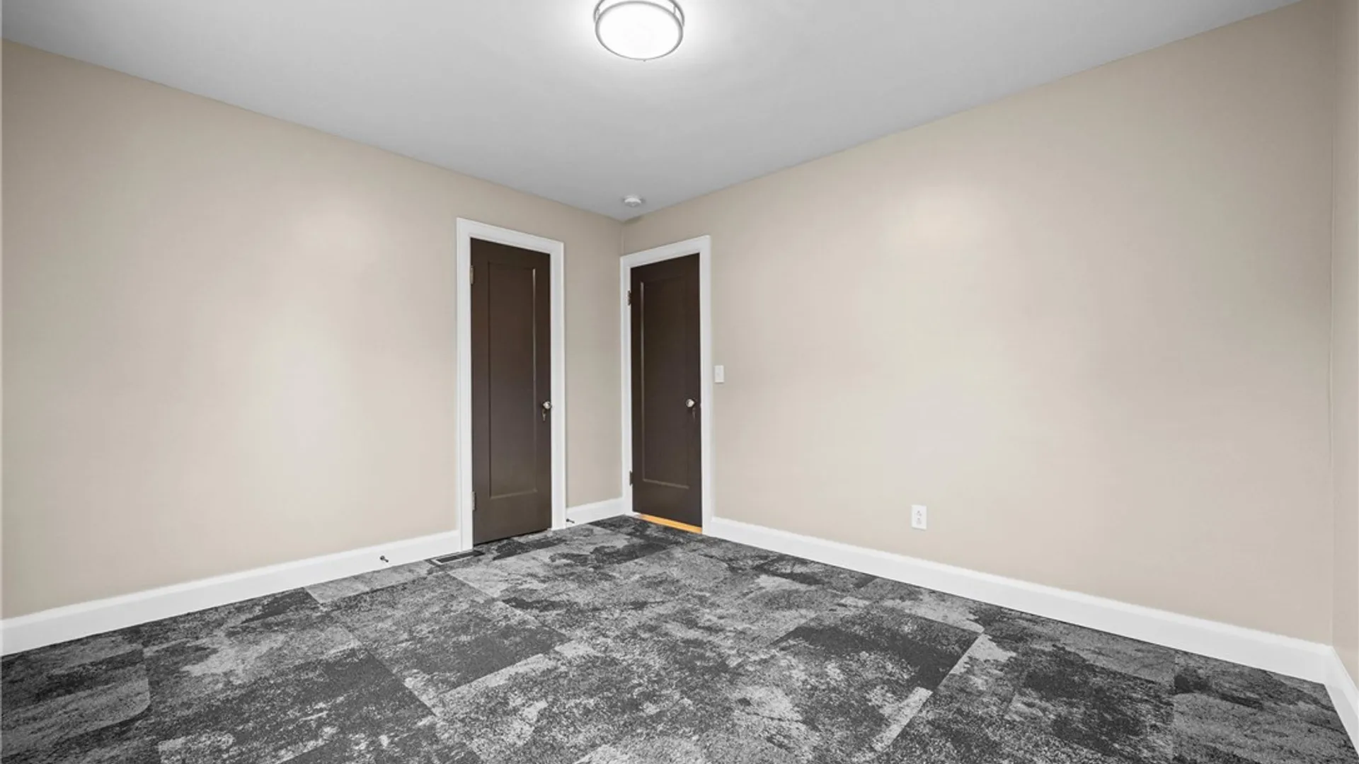 Property at 76 Eastview Avenue, Irondequoit, NY 14609 28