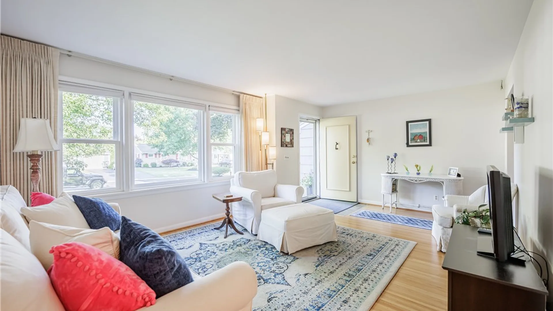 Property at 32 Morrow Drive, Greece, NY 14616 13