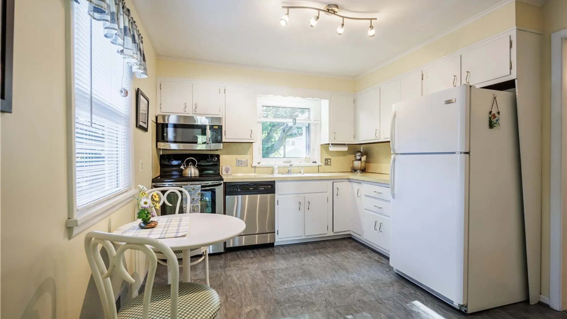 Property at 32 Morrow Drive, Greece, NY 14616 17