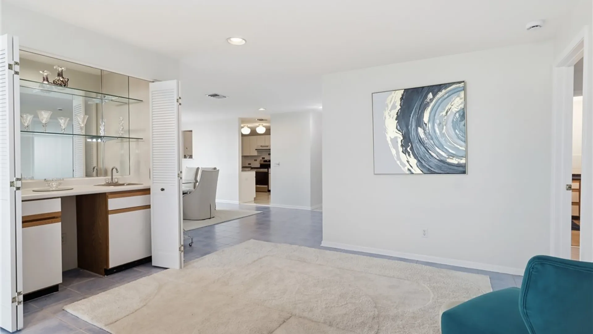 Property at 75 Ojibwa Circle, Buffalo, NY 14202 17