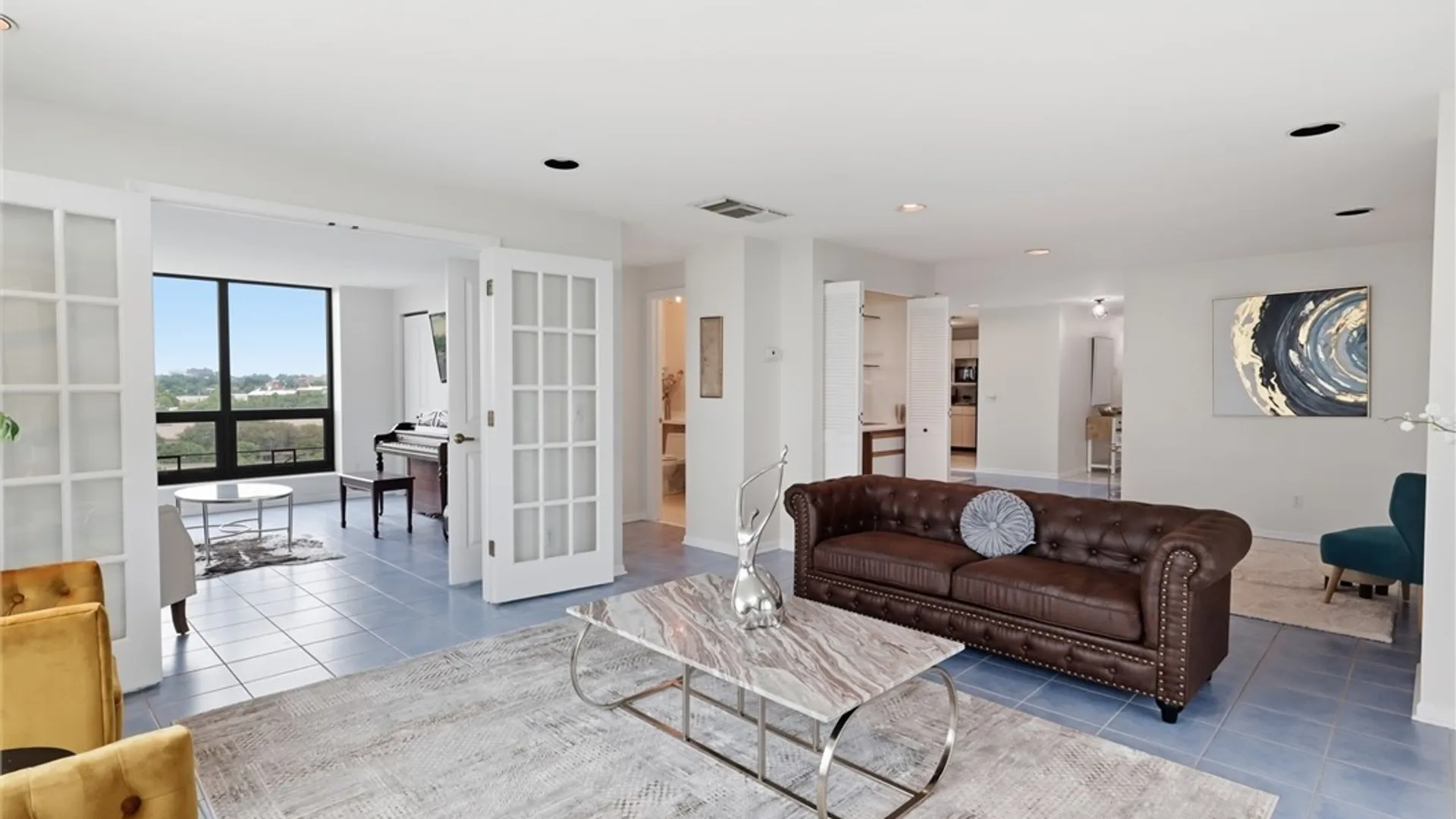Property at 75 Ojibwa Circle, Buffalo, NY 14202 11