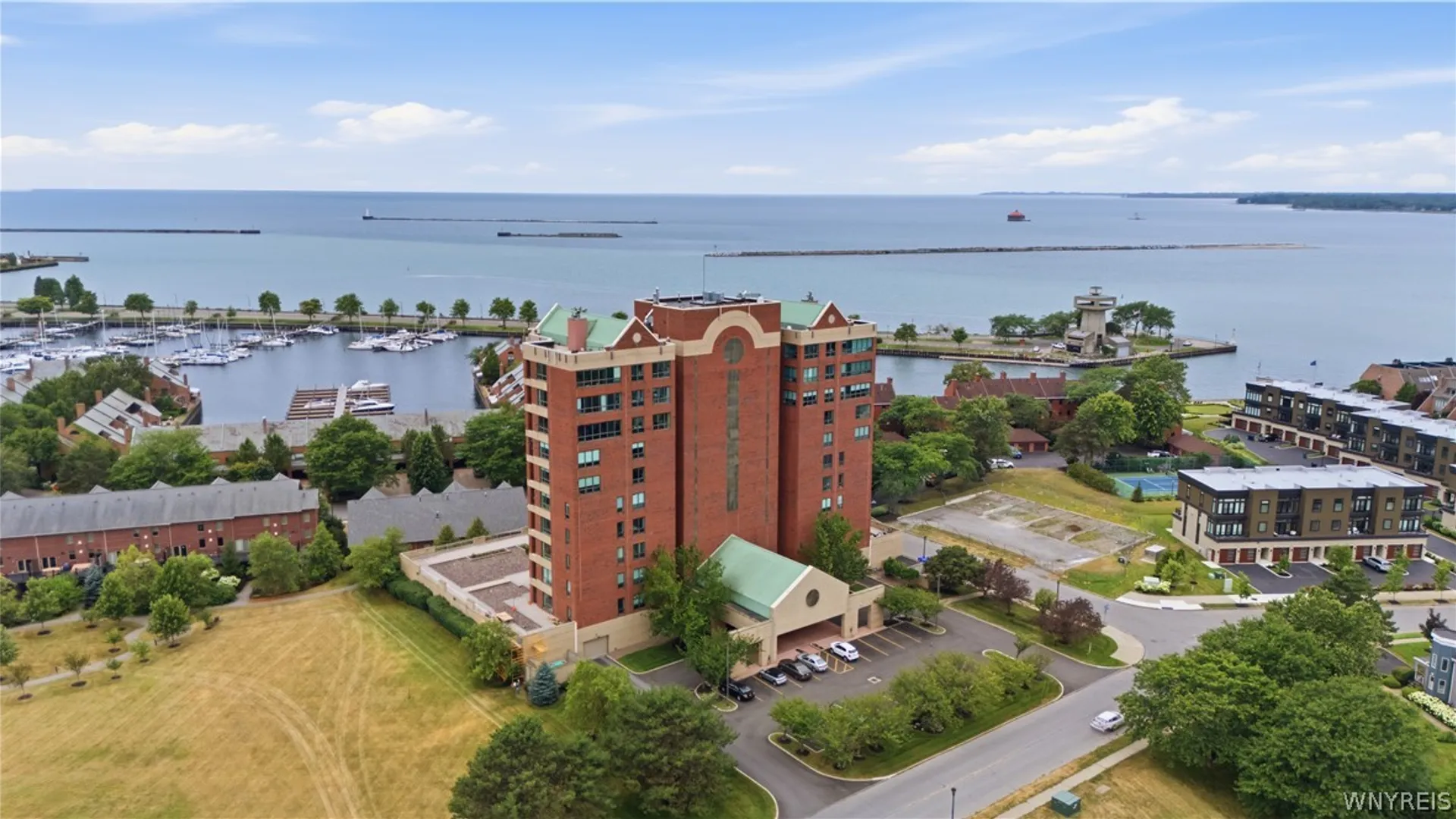 Property at 75 Ojibwa Circle, Buffalo, NY 14202 43