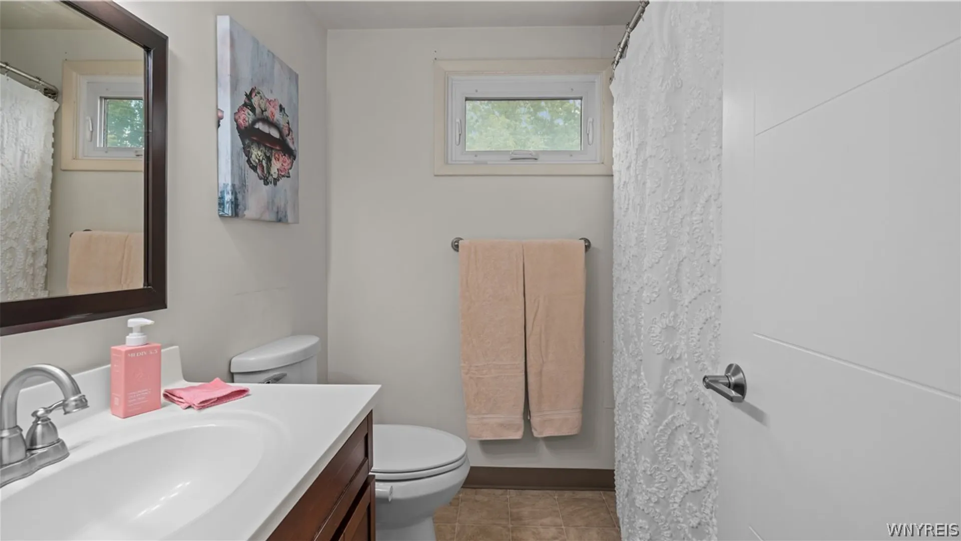 Property at 25 Villa Park, Cheektowaga, NY 14227 13