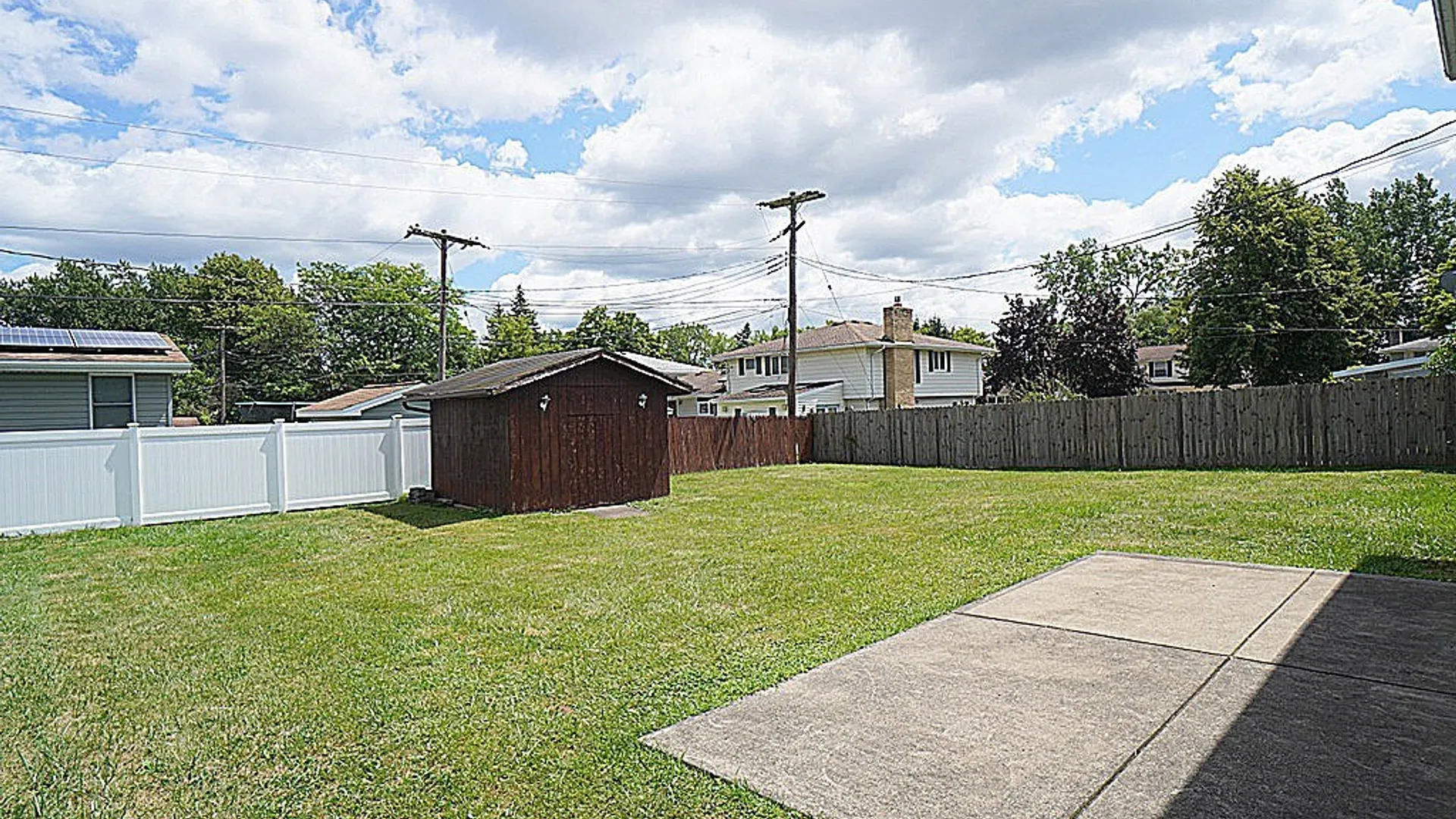 Property at 23 Willow Drive, West Seneca, NY 14224 32