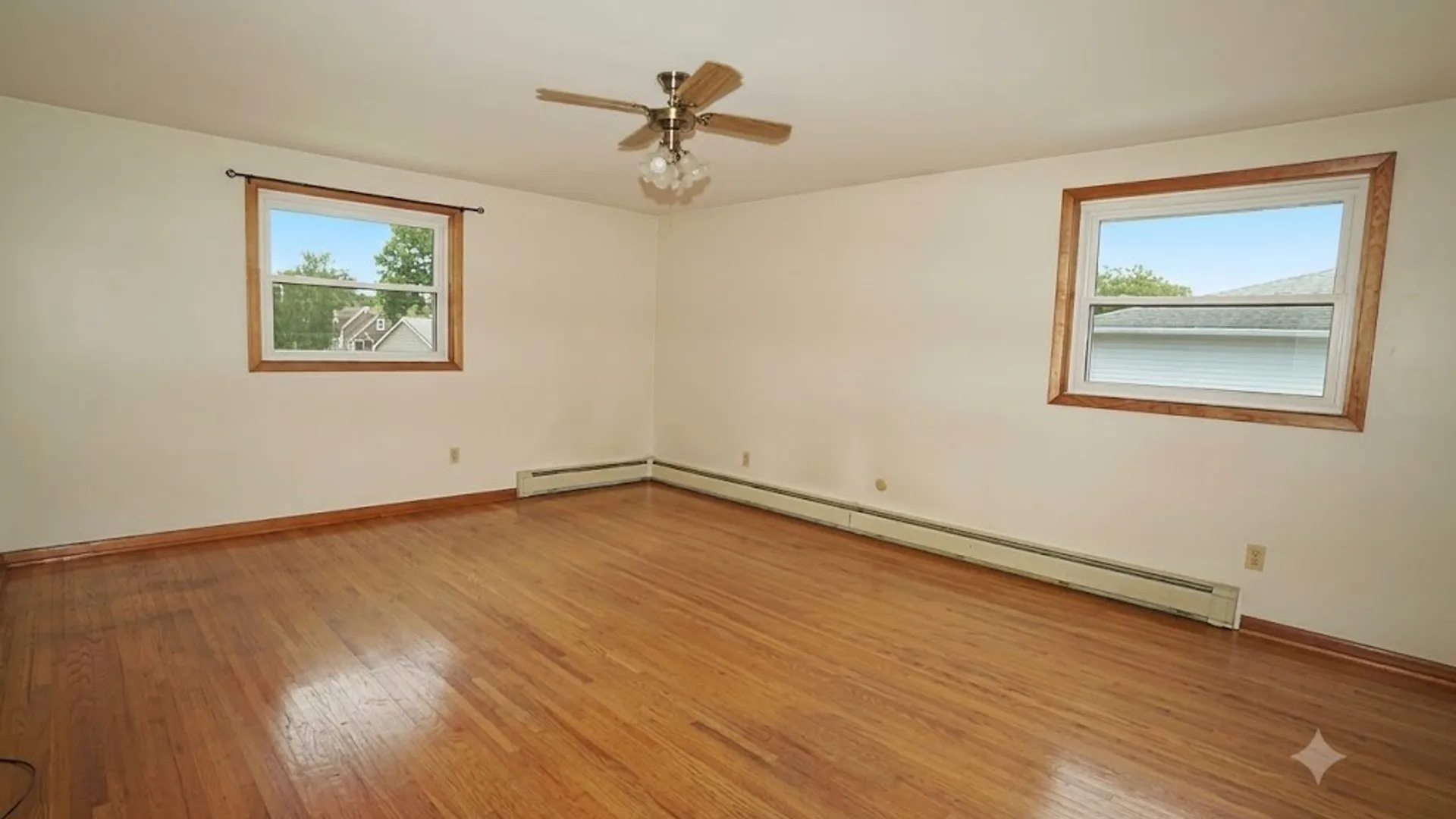 Property at 23 Willow Drive, West Seneca, NY 14224 20