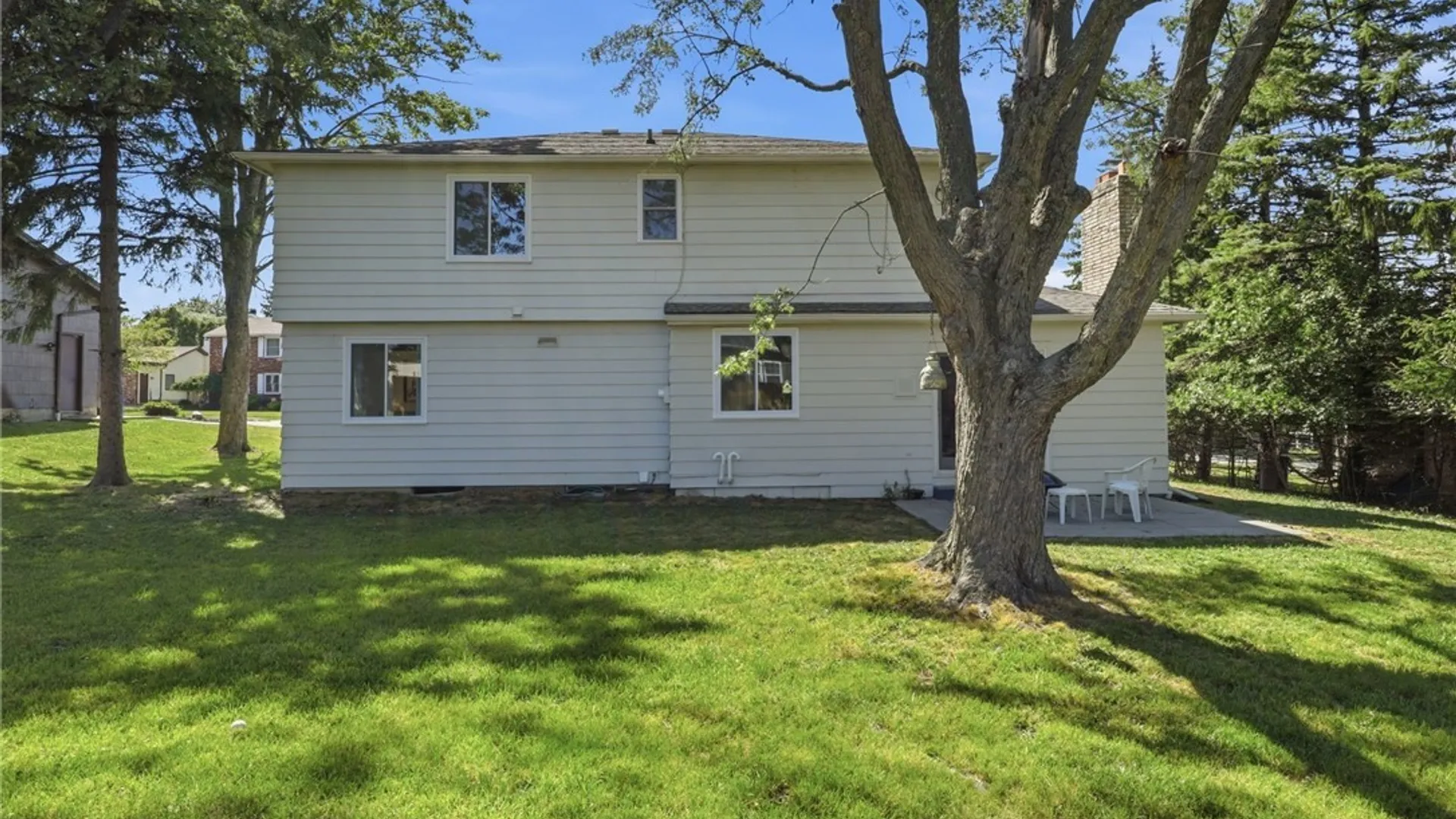 Property at 93 Hemlock Drive, West Seneca, NY 14224 43