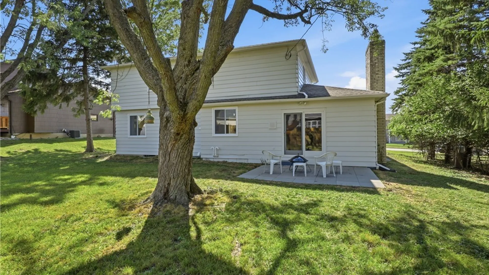 Property at 93 Hemlock Drive, West Seneca, NY 14224 44