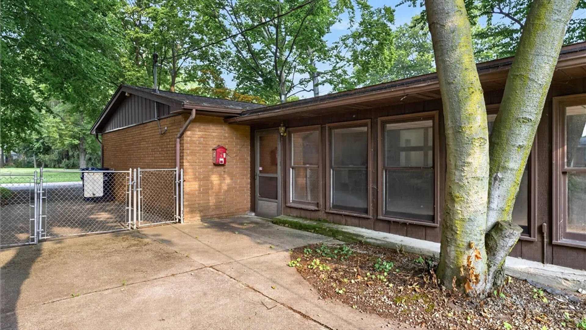 Property at 526 Sharon Drive, Greece, NY 14626 7