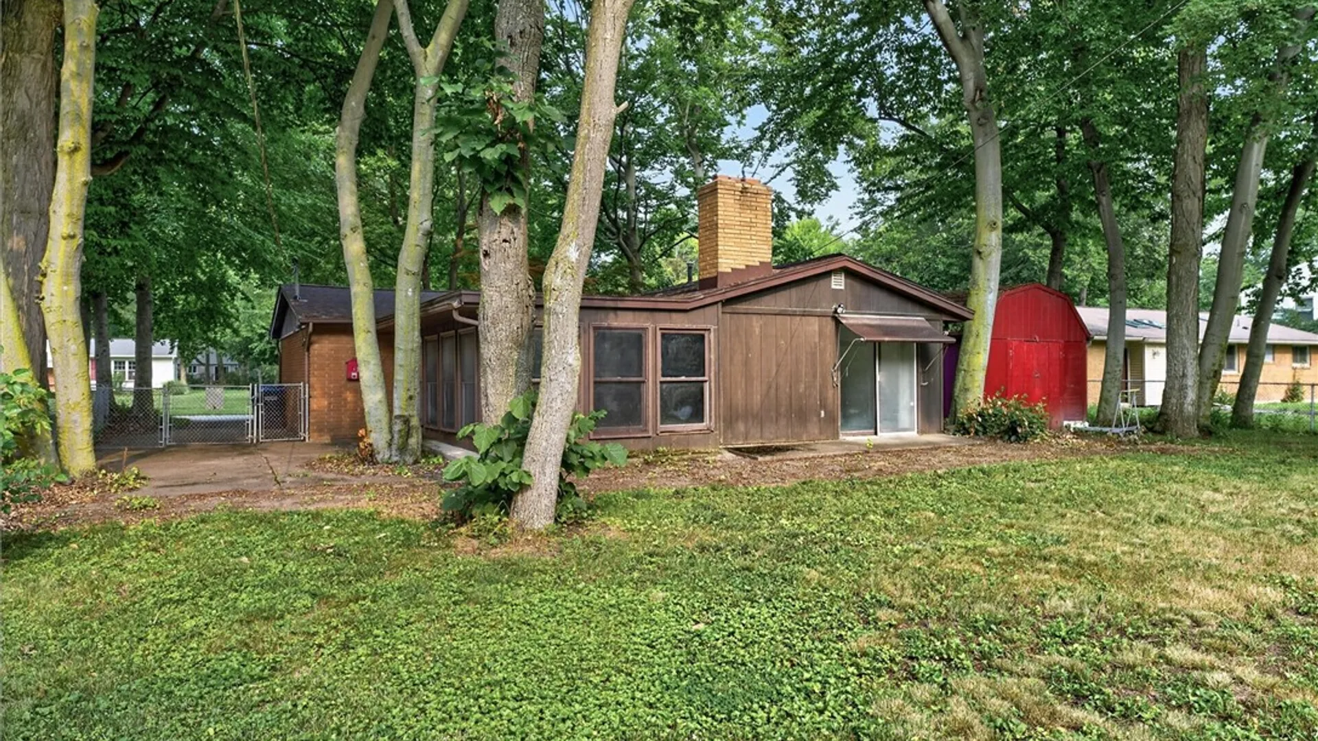 Property at 526 Sharon Drive, Greece, NY 14626 9