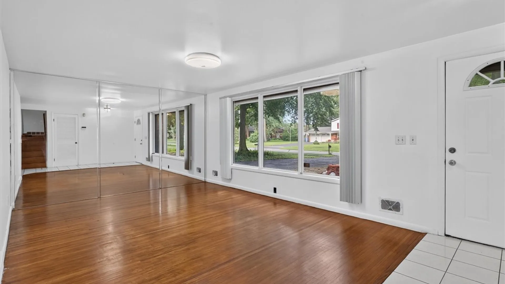 Property at 526 Sharon Drive, Greece, NY 14626 15
