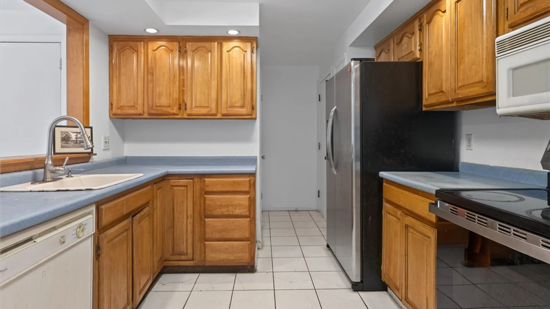 Property at 526 Sharon Drive, Greece, NY 14626 19
