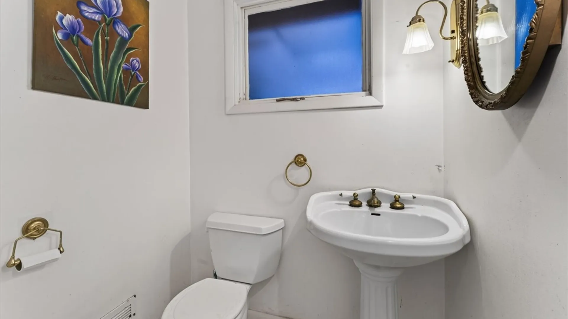 Property at 526 Sharon Drive, Greece, NY 14626 24