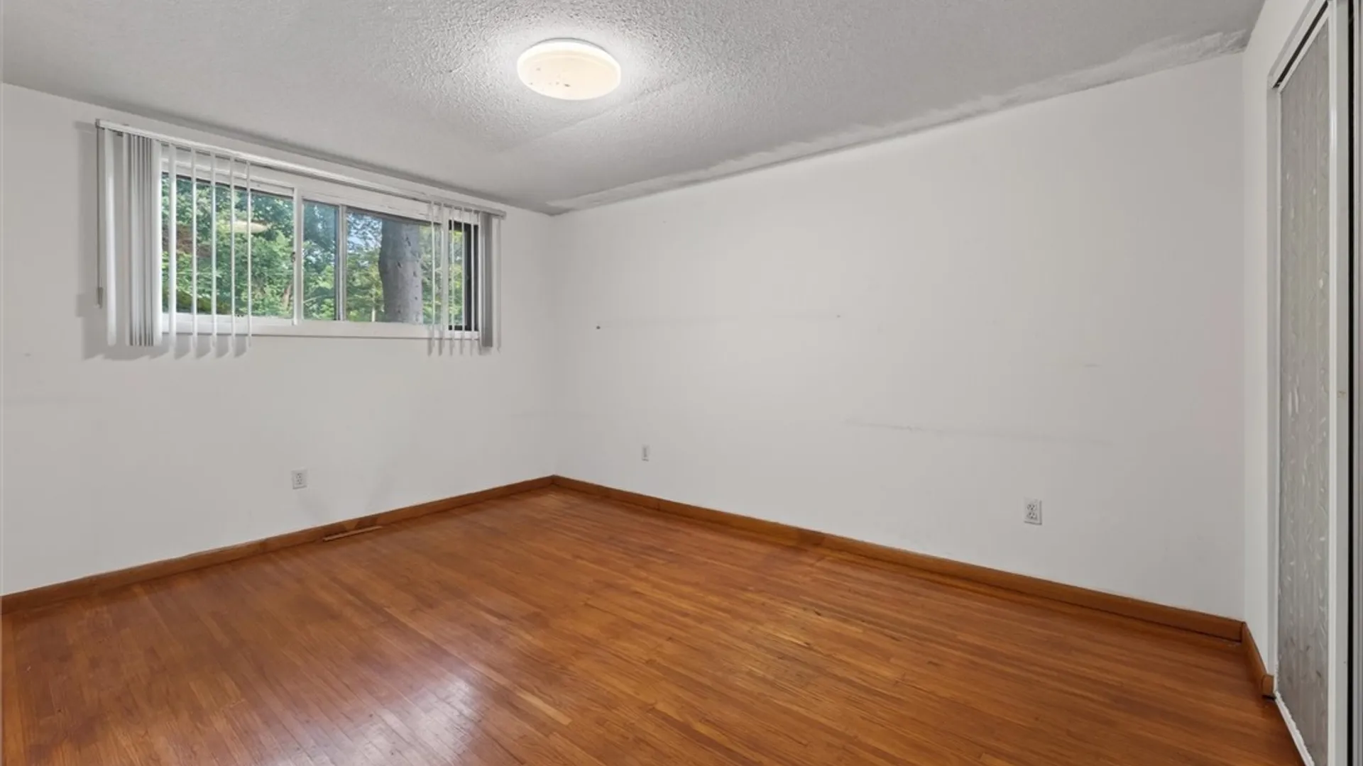 Property at 526 Sharon Drive, Greece, NY 14626 25