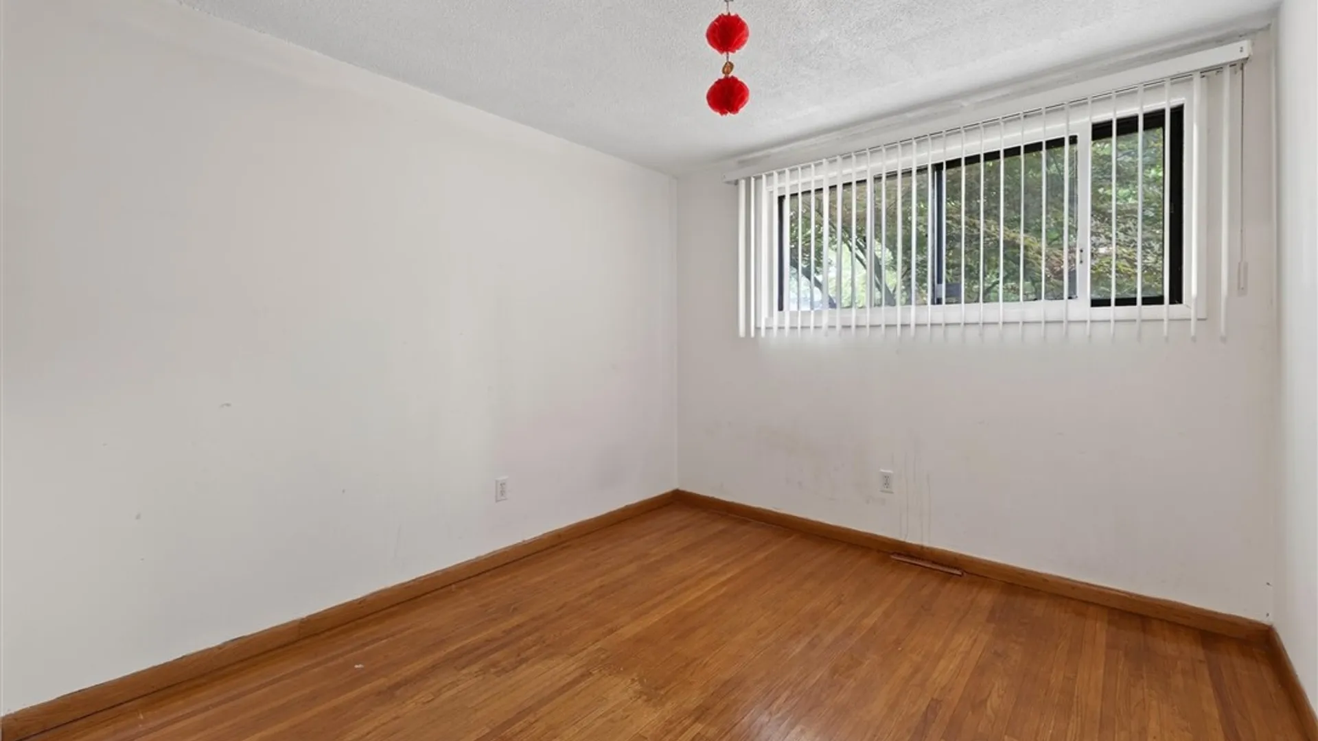 Property at 526 Sharon Drive, Greece, NY 14626 27