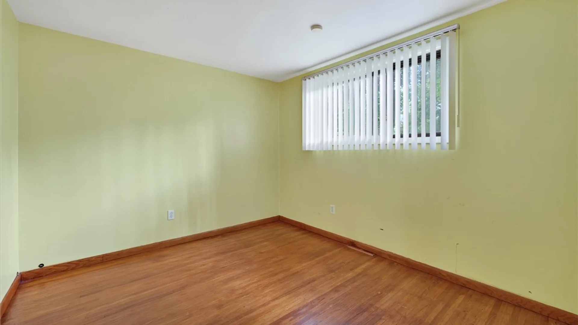 Property at 526 Sharon Drive, Greece, NY 14626 29