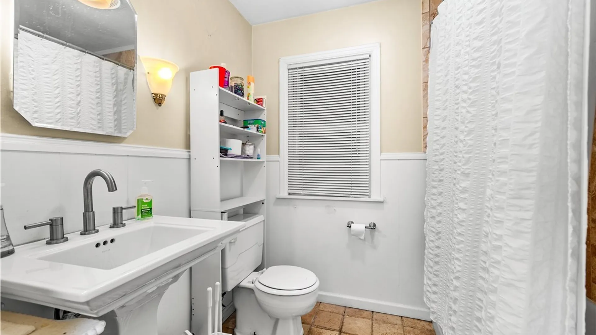 Property at 815 James Street, Utica, NY 13501 9