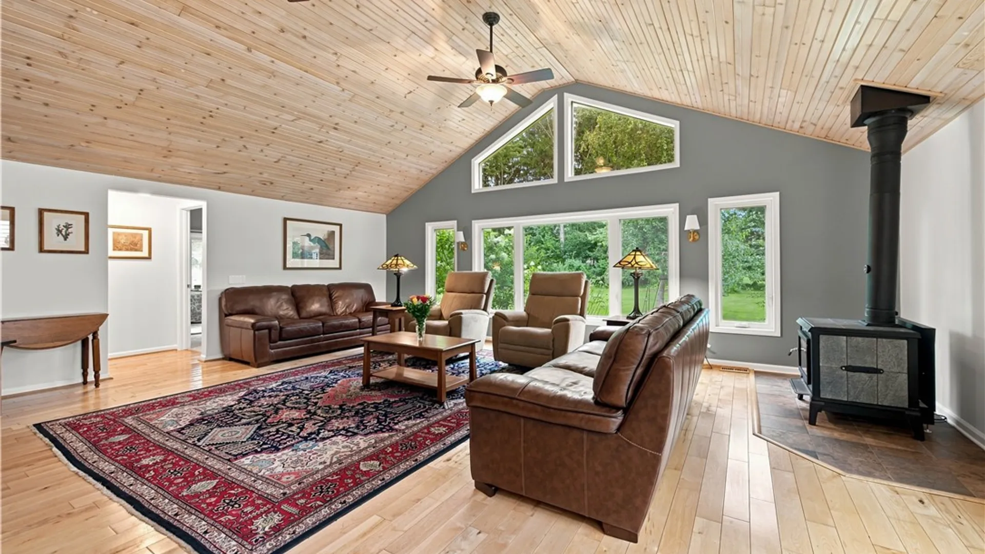 Property at 598 Van Alstyne Road, Webster, NY 14580 18