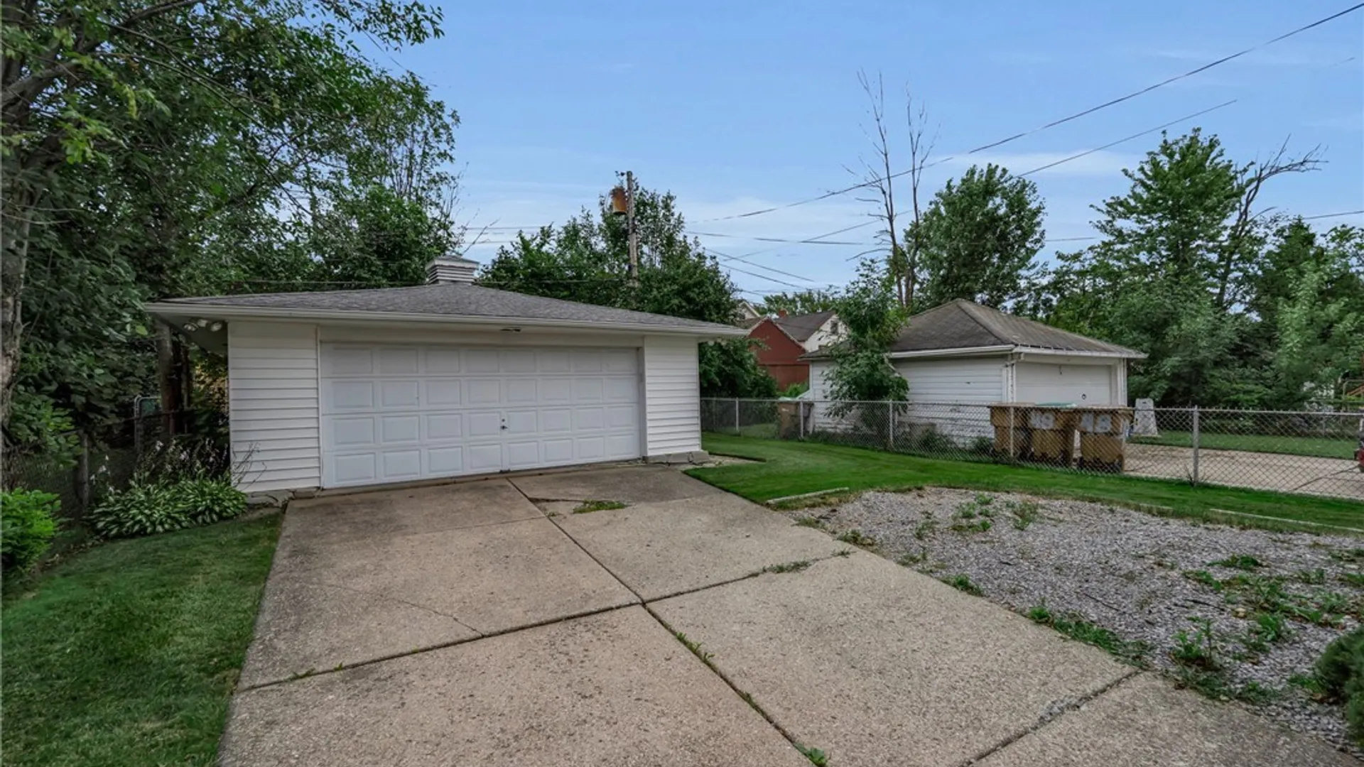 Property at 44 George Urban Boulevard, Cheektowaga, NY 14225 28
