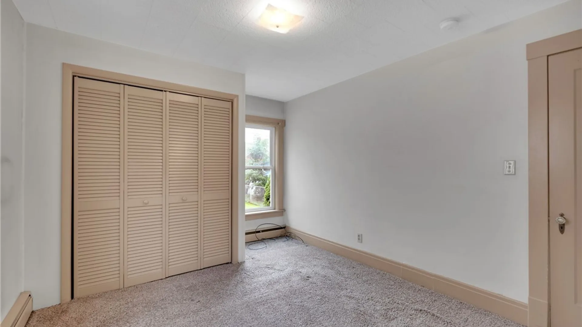 Property at 44 George Urban Boulevard, Cheektowaga, NY 14225 15
