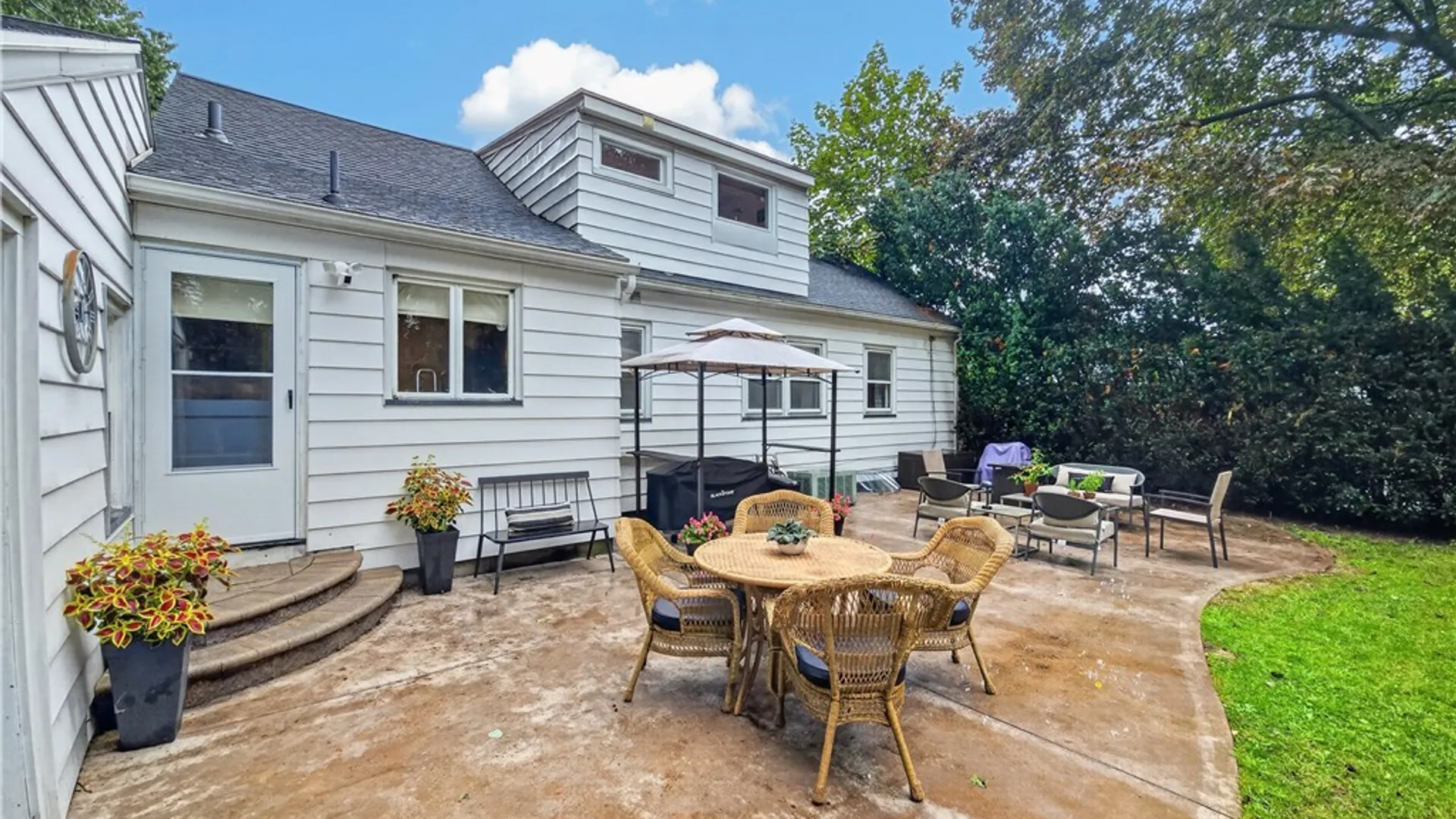 Property at 215 Belmeade Road, Irondequoit, NY 14617 39