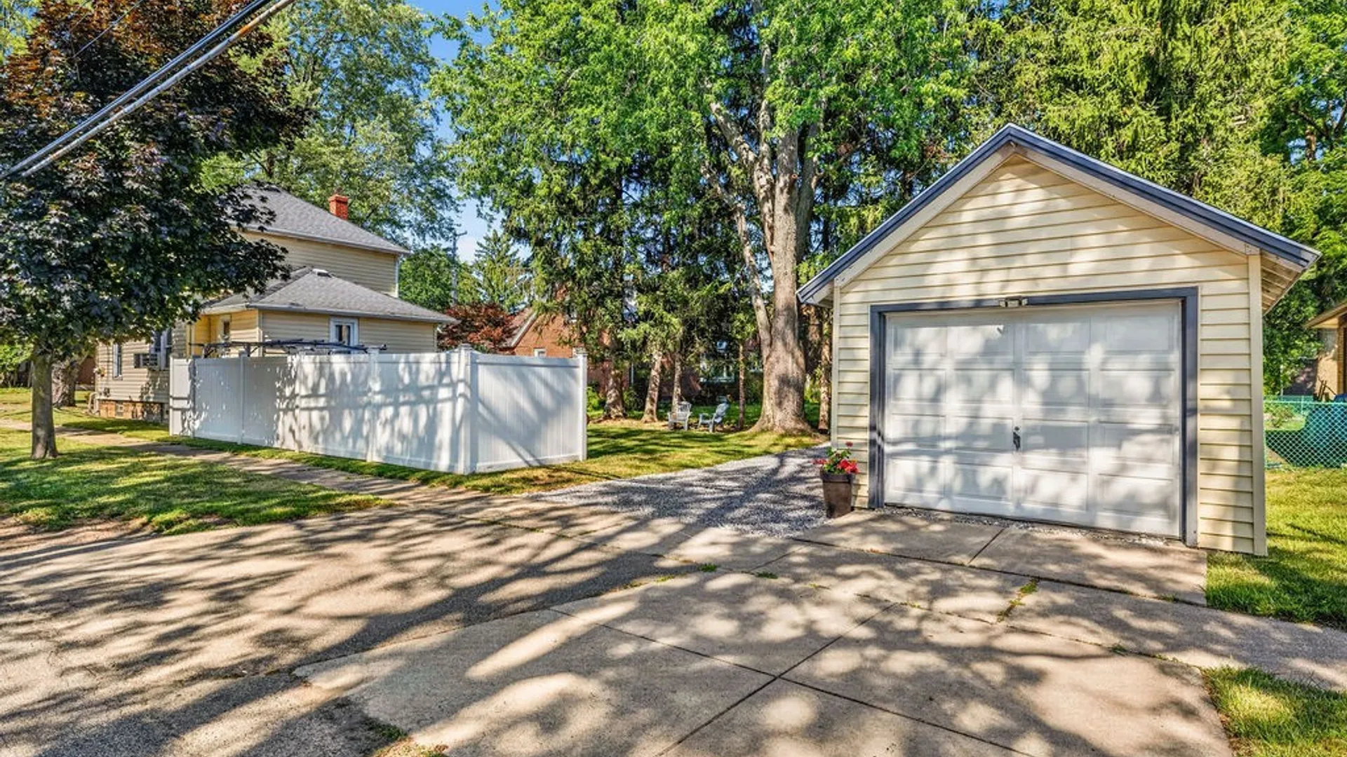 Property at 38 Laverack Avenue, Lancaster, NY 14086 31