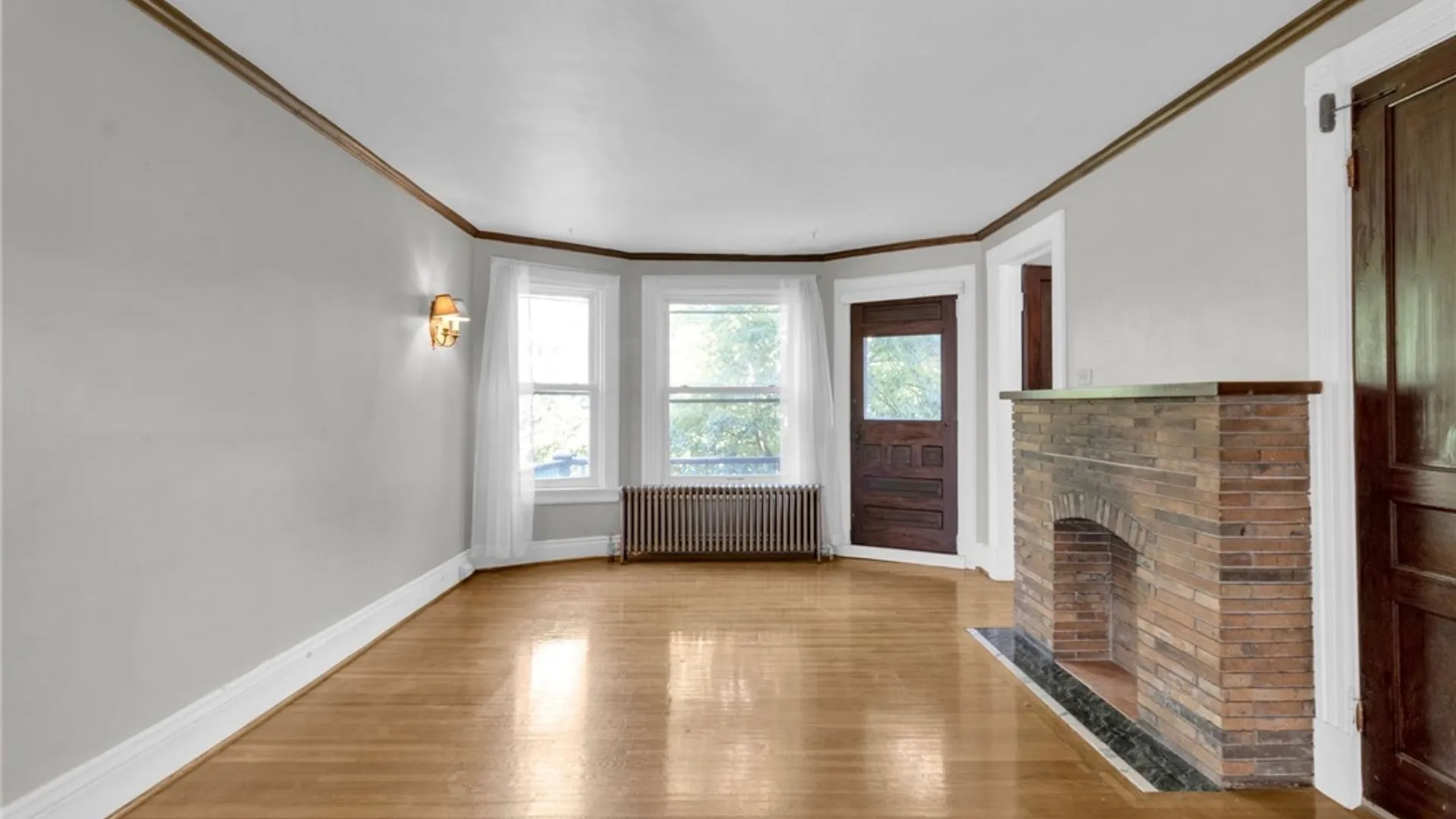 Property at 29 Livingston Street, Buffalo, NY 14213 4