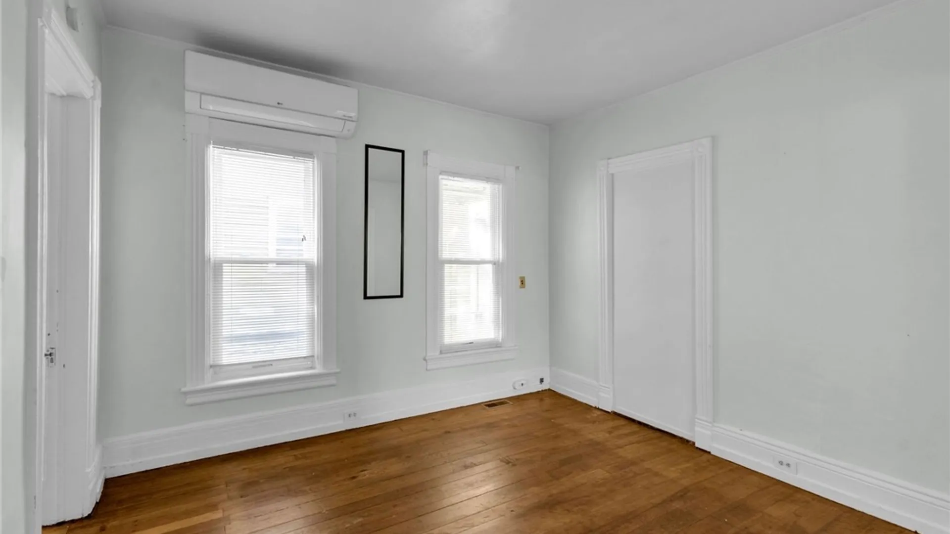 Property at 29 Livingston Street, Buffalo, NY 14213 26