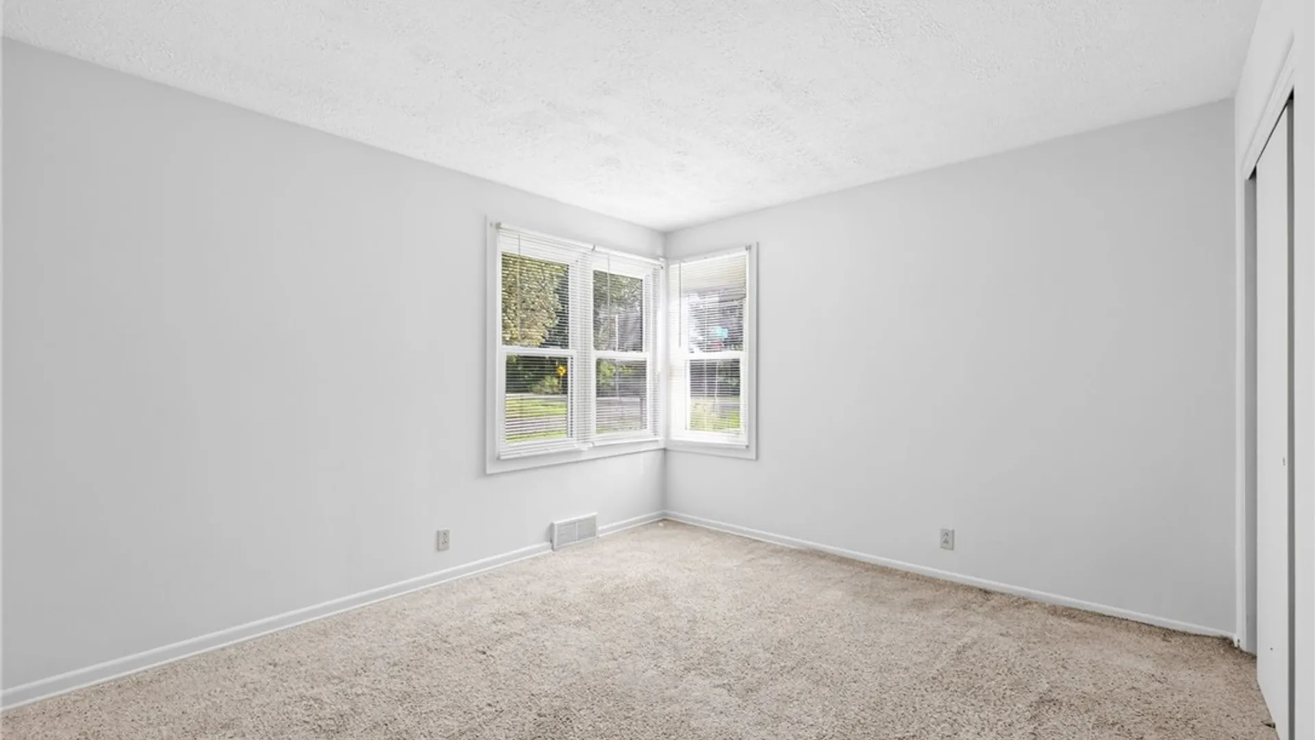 Property at 1166 Beach Avenue, Greece, NY 14612 13