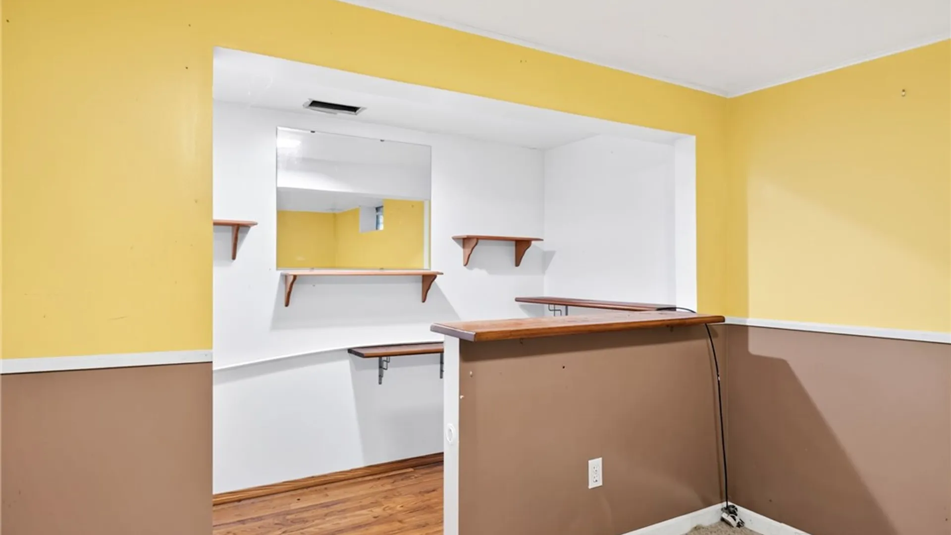 Property at 1166 Beach Avenue, Greece, NY 14612 21