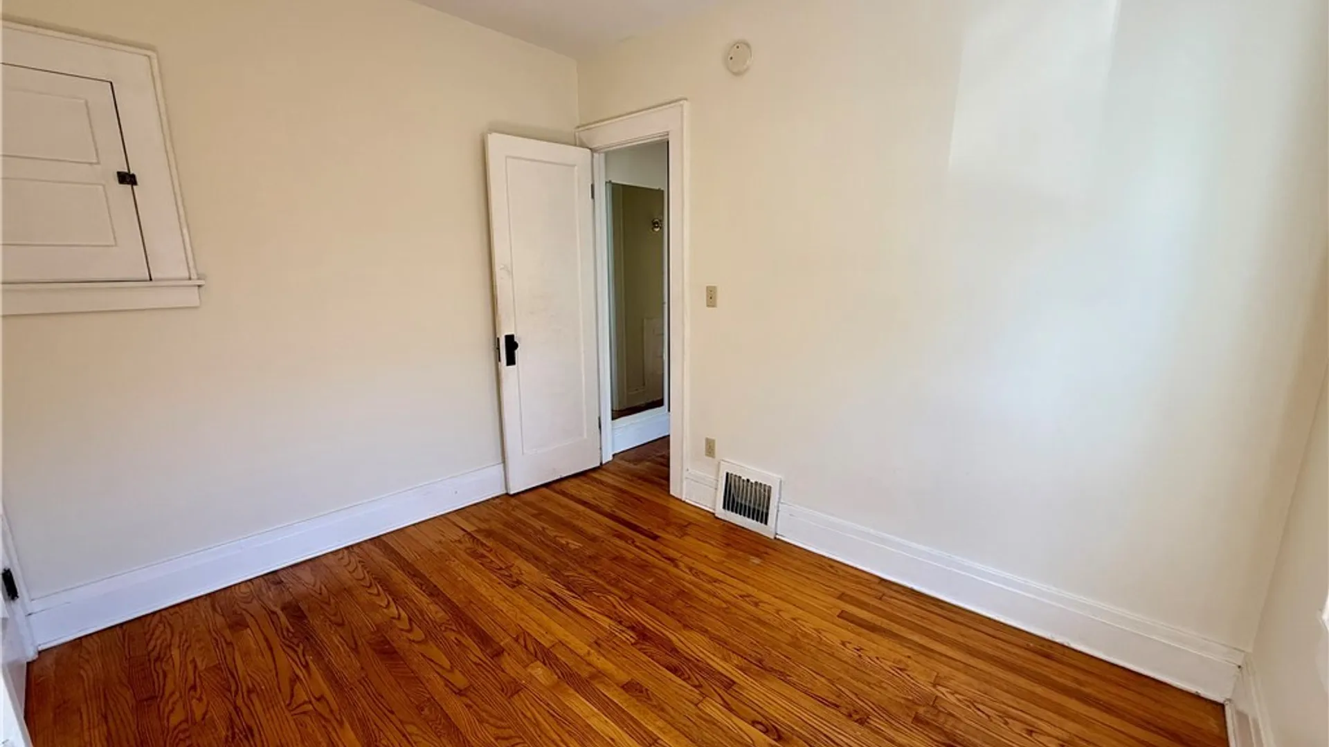 Property at 392 Mildred Avenue, Syracuse, NY 13206 21