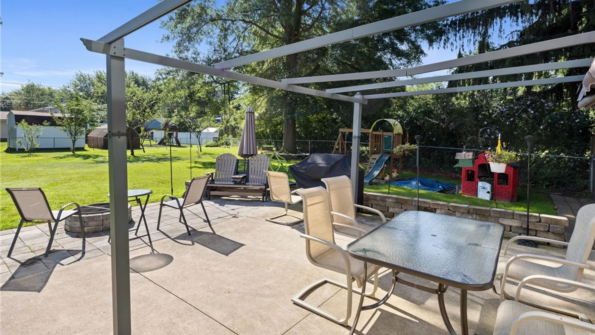 Property at 132 Stallion Circle, Greece, NY 14626 34