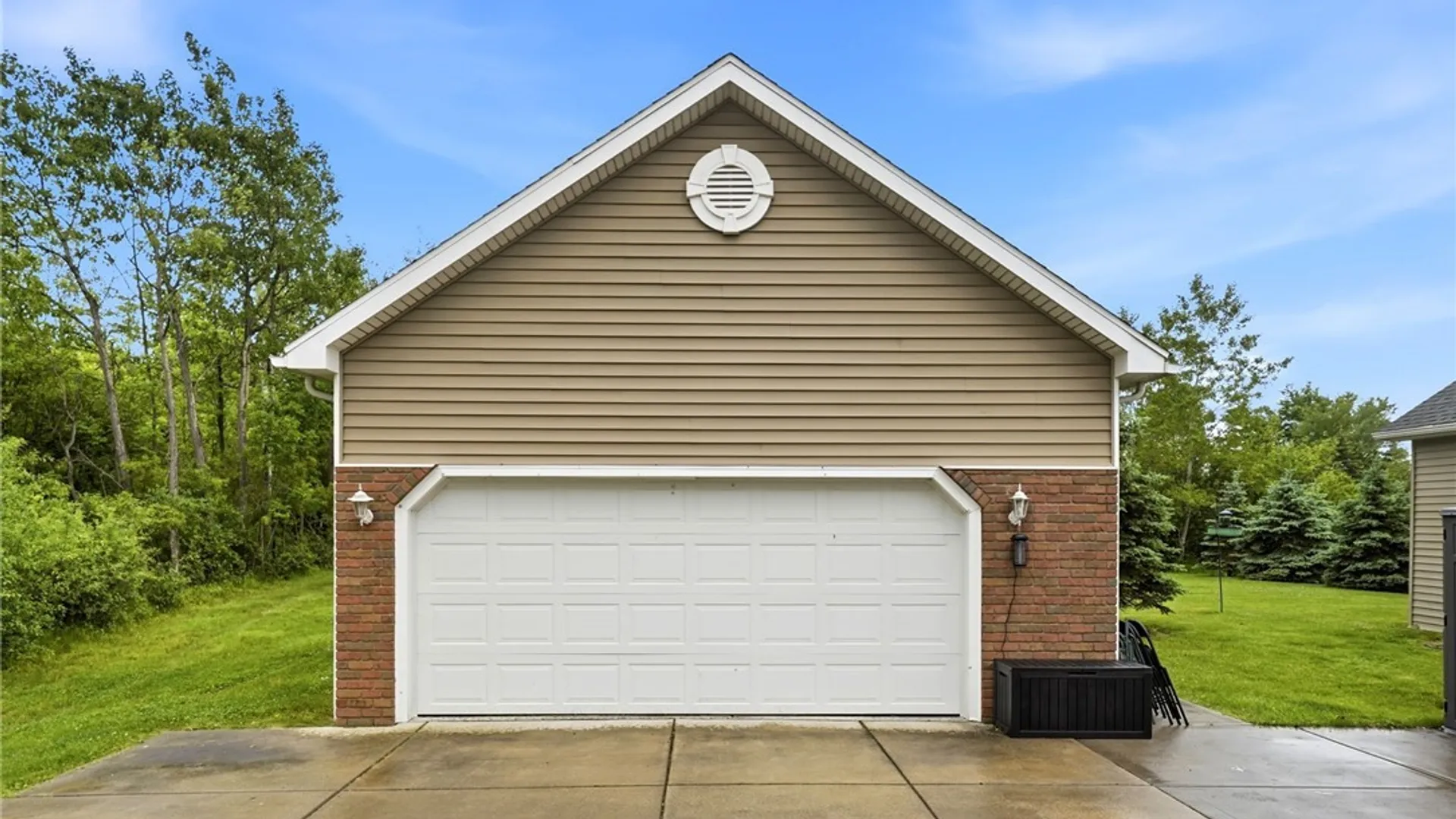 Property at 4615 Brompton Drive, Hamburg, NY 14219 45