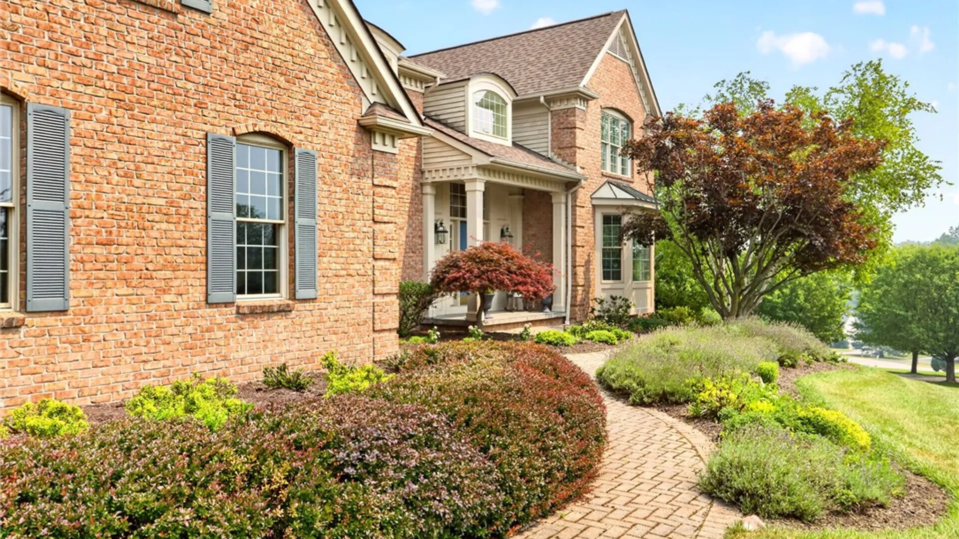 Property at 18 Sunrise Park, Pittsford, NY 14534 4
