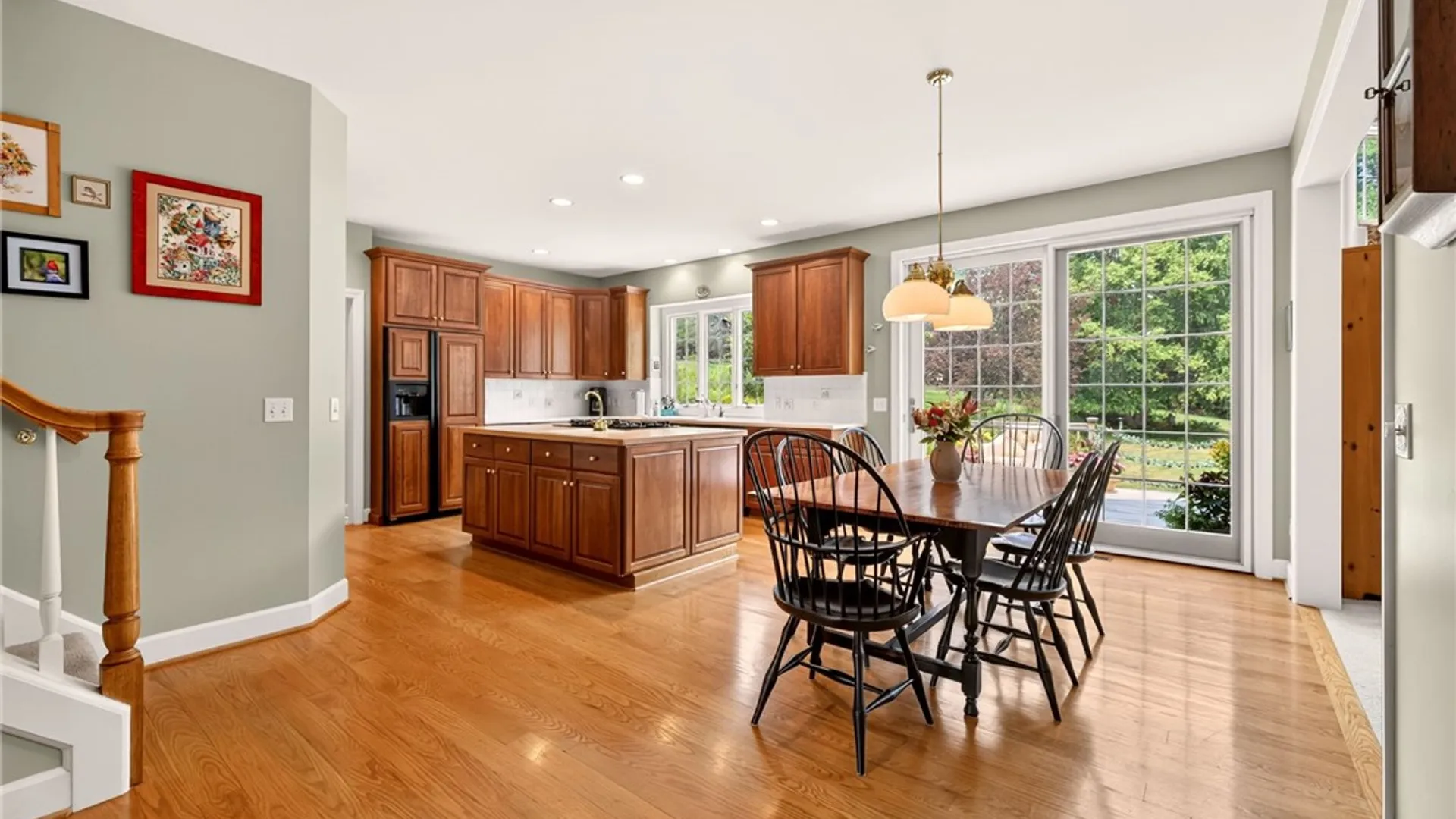 Property at 18 Sunrise Park, Pittsford, NY 14534 13