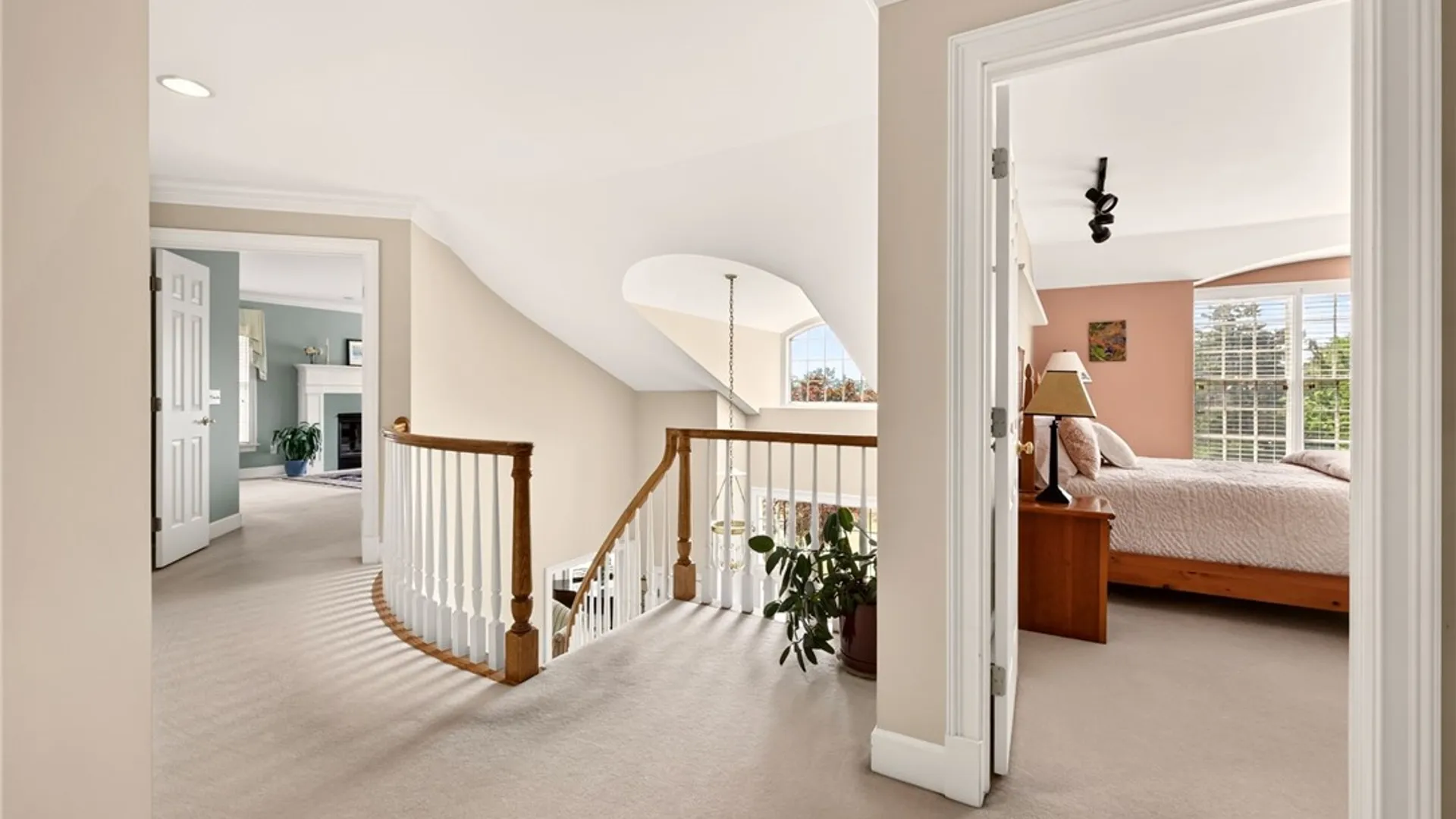 Property at 18 Sunrise Park, Pittsford, NY 14534 26