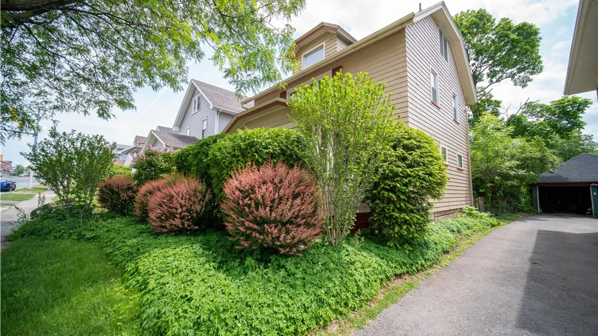 Property at 101 Crittenden Boulevard, Rochester, NY 14620 18