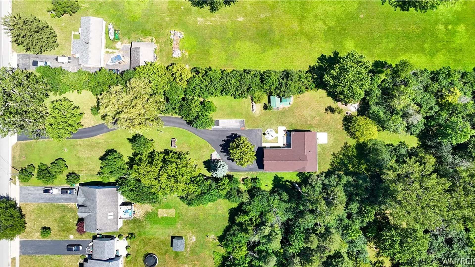 Property at 1363 Losson Road, Cheektowaga, NY 14043 43