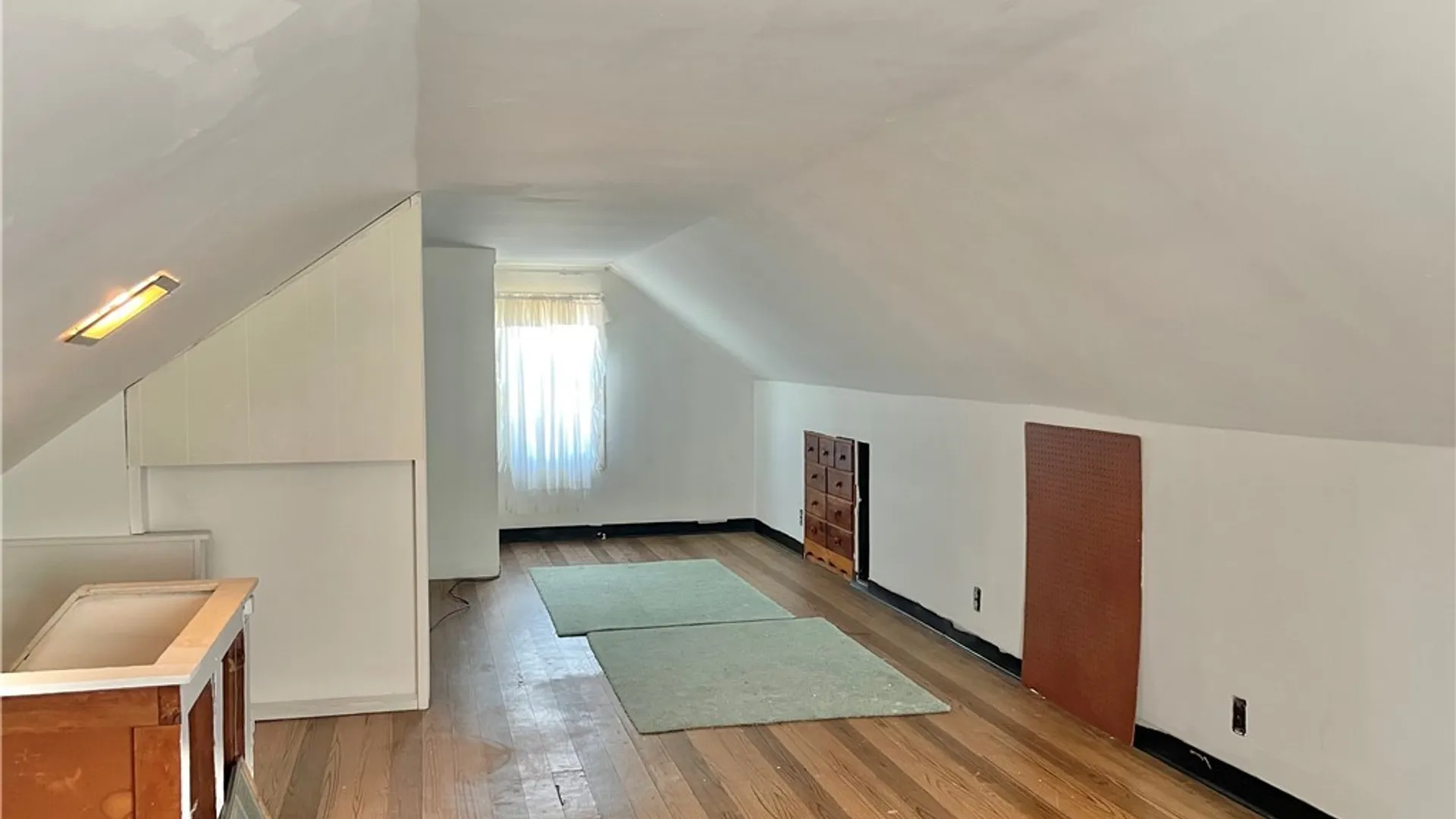 Property at 504 Capen Boulevard, Amherst, NY 14226 34